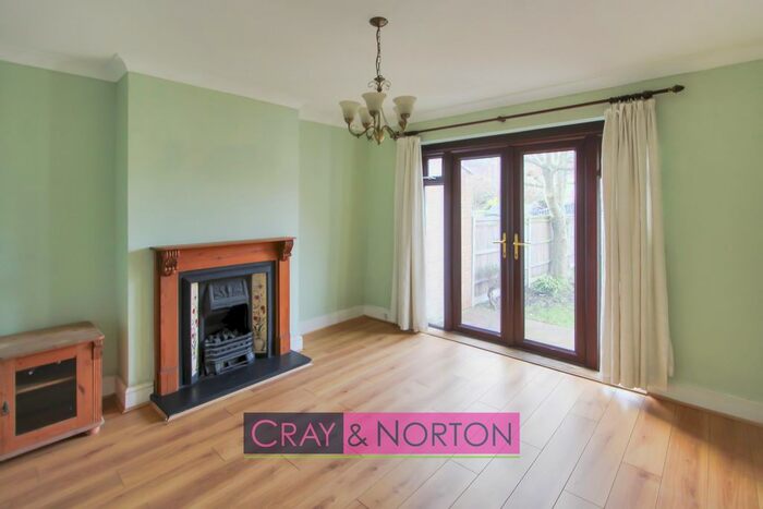 3 Bedroom Semi-Detached House To Rent In Pagehurst Road, Addiscombe, CR0