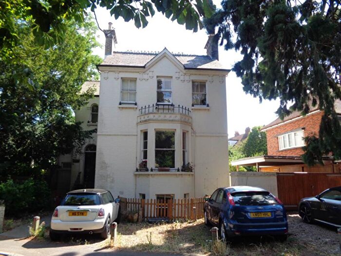 1 Bedroom Flat To Rent In Brookfield, Newnham Walk, Cambridge, CB3