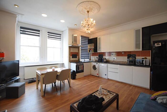 1 Bedroom Flat To Rent In Goldhurst Terrace, London, NW6