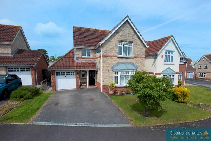 4 Bedroom Property To Rent In Monmouth Farm Close, TA6
