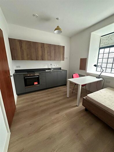 1 Bedroom Private Hall To Rent In Silk Mill, Galgate, LA2