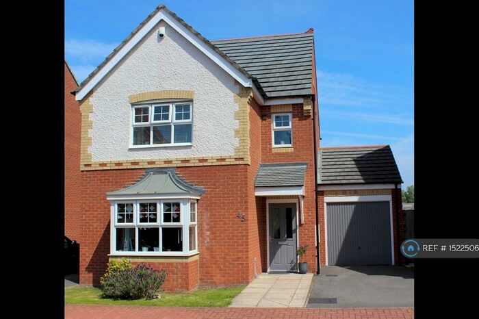 4 Bedroom Detached House To Rent In Strathmore Gardens, South Shields, NE34