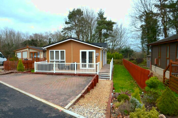2 Bedroom Park Home For Sale In Long Range Park, Whimple, Exeter, EX5