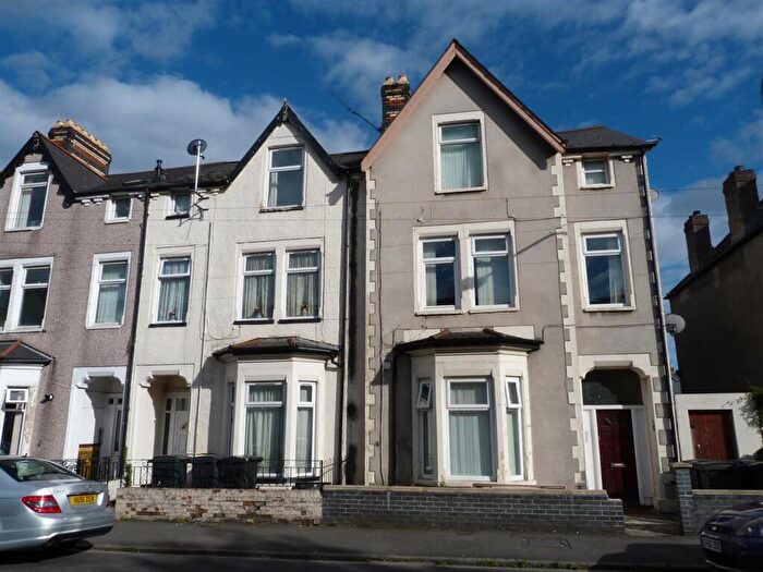 3 Bedroom Flat To Rent In Northcote Street, Roath, CF24