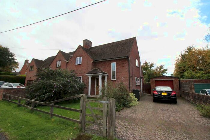 3 Bedroom Semi-Detached House To Rent In Garston Mede, Chilbolton, Stockbridge, Hampshire, SO20