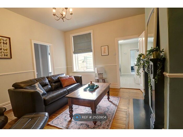 2 Bedroom Flat To Rent In Wallsend, Newcastle Upon Tyne, NE28