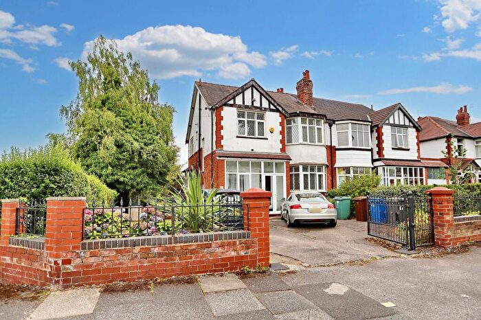 4 Bedroom Semi-Detached House For Sale In Brooklands Road, Prestwich, M25