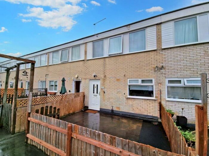 2 Bedroom Maisonette To Rent In Church Road, Bishopsworth, BS13