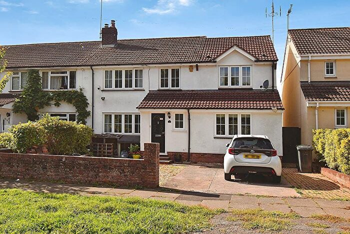 4 Bedroom Semi Detached House For Sale In Vaughan Road, Heavitree, Exeter, EX1