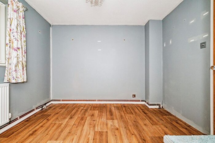 1 Bedroom End Of Terrace House For Sale In Parklands, Shoreham-By-Sea, BN43
