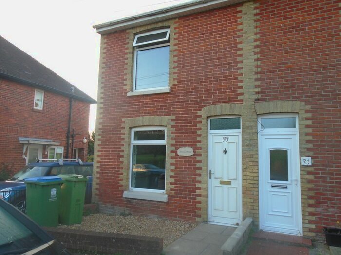 2 Bedroom End Of Terrace House To Rent In Colenso Road, Fareham, PO16