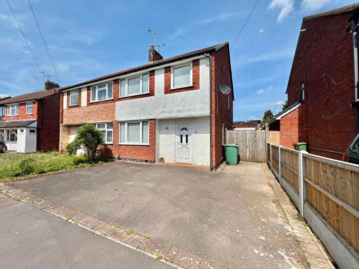 3 Bedroom Semi Detached House To Rent In Wardens Walk, Leicester Forest East, LE3