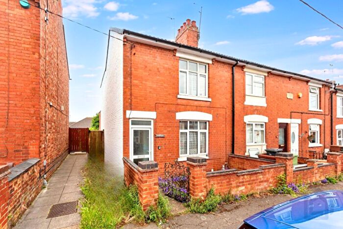 2 Bedroom End Of Terrace House For Sale In Summerlee Road, Northamptonshire, NN9
