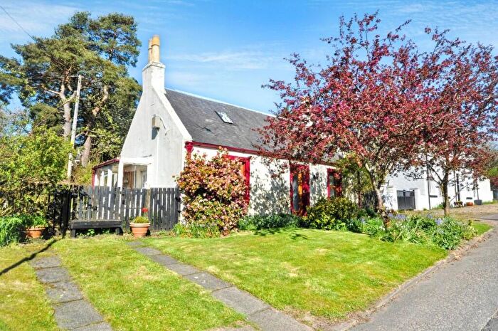 3 Bedroom Detached House For Sale In Glenginnet Road, Barr, KA26