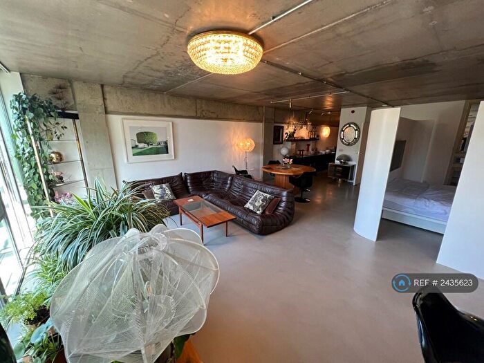 1 Bedroom Flat To Rent In Union Wharf, London, N1