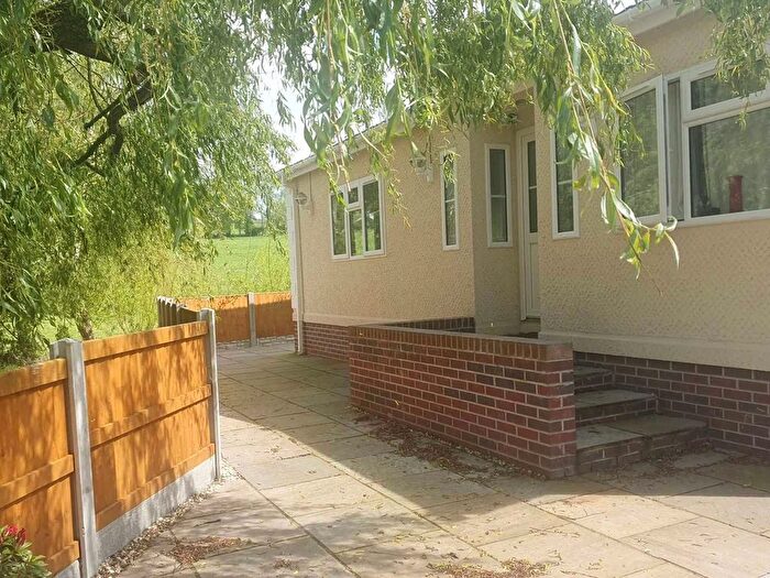 2 Bedroom Bungalow For Sale In Forden, Welshpool, SY21
