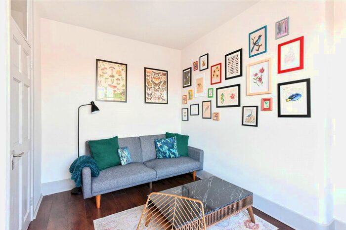 1 Bedroom Flat To Rent In Clerkenwell Road, London, EC1R