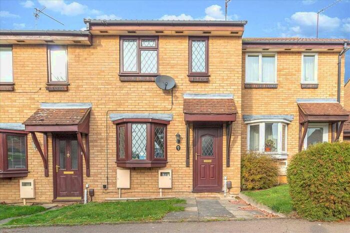2 Bedroom Terraced House To Rent In Sandpiper Close, Burton Latimer, NN15