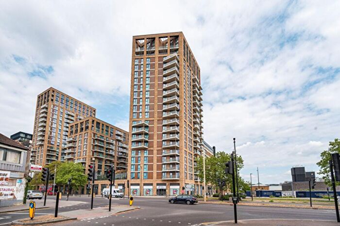 2 Bedroom Flat For Sale In Duncombe House, Woolwich Riverside, London, SE18