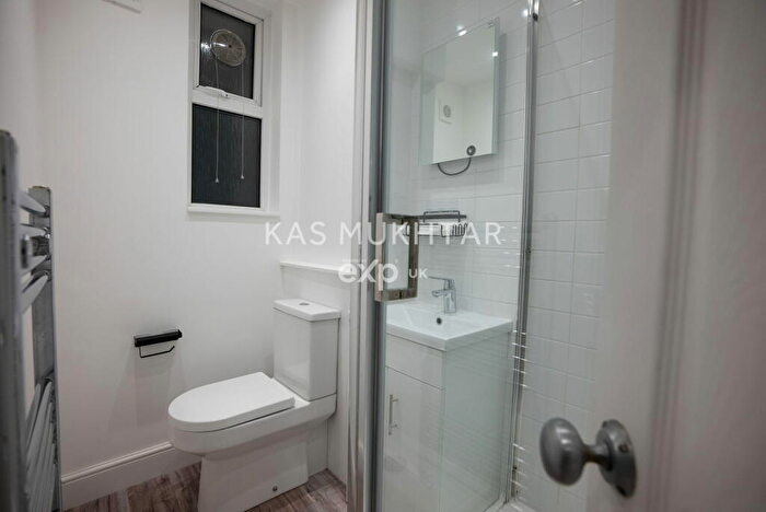 1 Bedroom Flat For Sale In Mitchell House, College Cross, N1