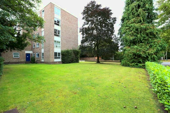 2 Bedroom Flat To Rent In Moorend Park Road, Cheltenham, GL50