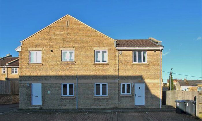 1 Bedroom Apartment To Rent In New Road Court, Bradford On Avon, BA15