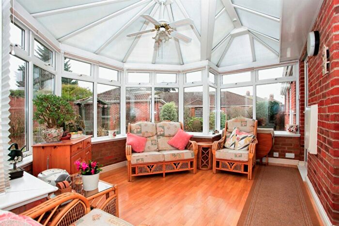 2 Bedroom Detached Bungalow For Sale In Fulbridge Road, Peterborough, PE4