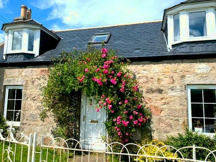 4 Bedroom Detached House For Sale In Forbes Place, Aberdeen, AB21