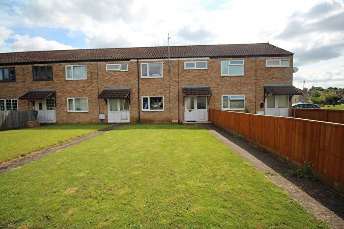 3 Bedroom Terraced House To Rent In Little Down, Chippenham, SN14