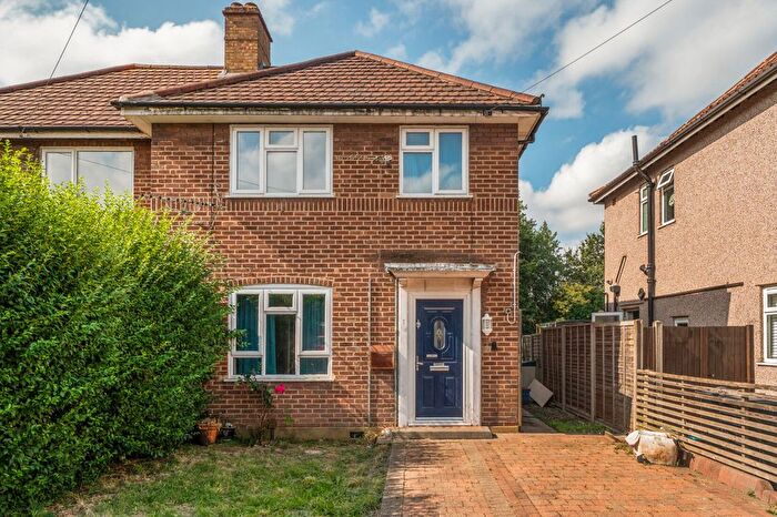 3 Bedroom Semi Detached House For Sale In Winslow Way, Feltham, TW13
