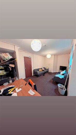 9 Bedroom Property To Rent In Parsons Place, Oxford, OX4