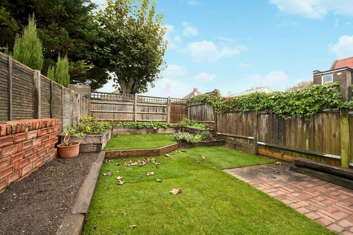 1 Bedroom Flat To Rent In Osborne Road, Brighton, BN1