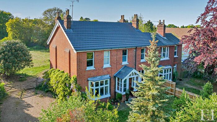 6 Bedroom Detached House For Sale In Gaston Street, East Bergholt, CO7