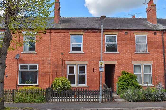 2 Bedroom Terraced House For Sale In Lime Grove, Newark, NG24