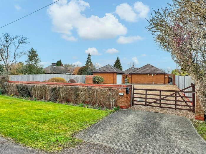 2 Bedroom Detached Bungalow For Sale In Wimpole Road, Barton, Cambridge, CB23