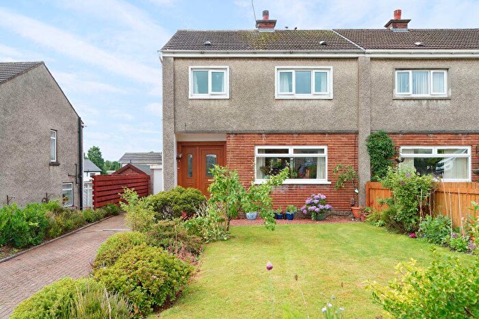 3 Bedroom Semi-Detached Villa For Sale In Fleming Road, Bishopton, PA7