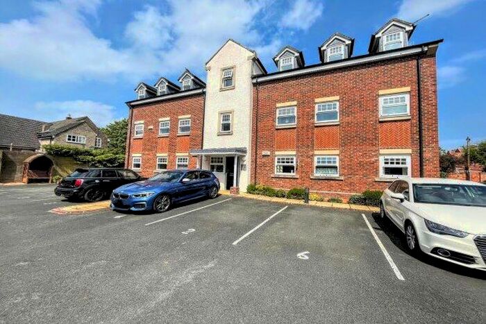 2 Bedroom Flat To Rent In Greenhills, Darlington, DL3