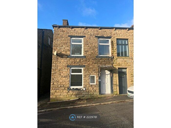 3 Bedroom Semi-Detached House To Rent In Church Street, Bacup, OL13