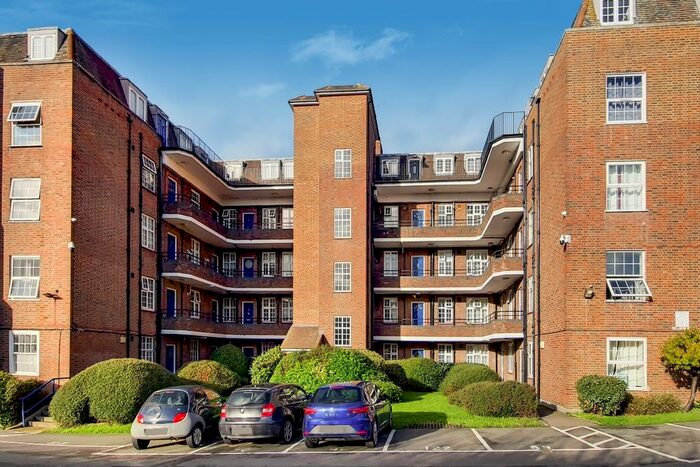 1 Bedroom Flat To Rent In Wellington House, London, W5