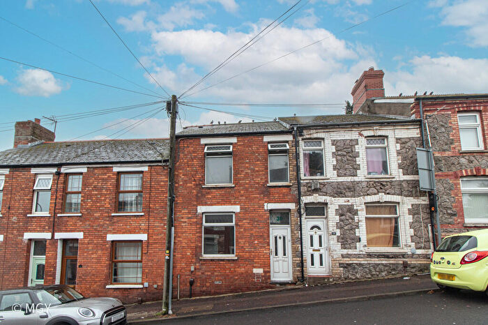 2 Bedroom Terraced House To Rent In Church Road, Barry, CF63