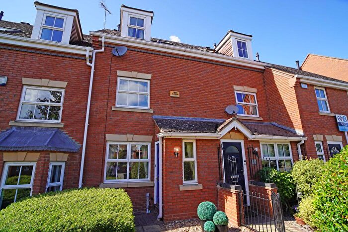 3 Bedroom Terraced House To Rent In Charter Approach, Warwick, Warwickshire, CV34