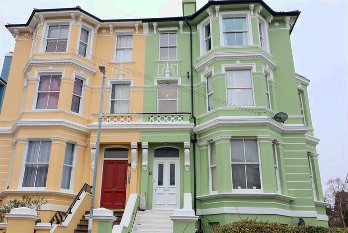 2 Bedroom Flat To Rent In Stockleigh Road, St. Leonards-On-Sea, TN38