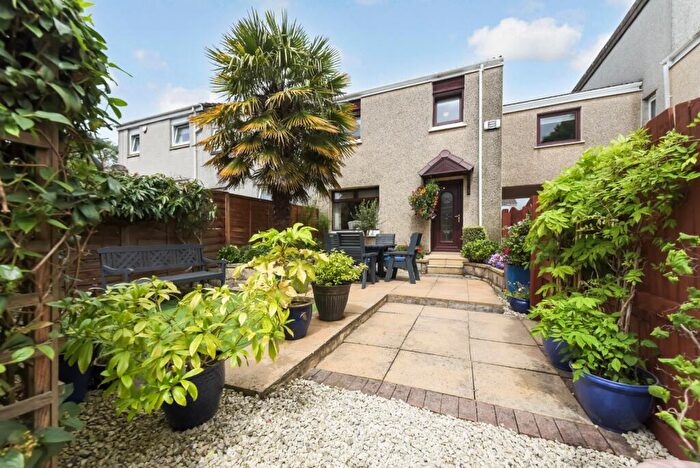 4 Bedroom End Of Terrace House For Sale In Aytoun Drive, Erskine, Renfrewshire, PA8