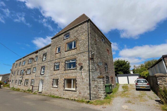 2 Bedroom Apartment To Rent In Malthouse Court, Water Street, Broughton, Cowbridge, Vale Of Glamorgan, CF71