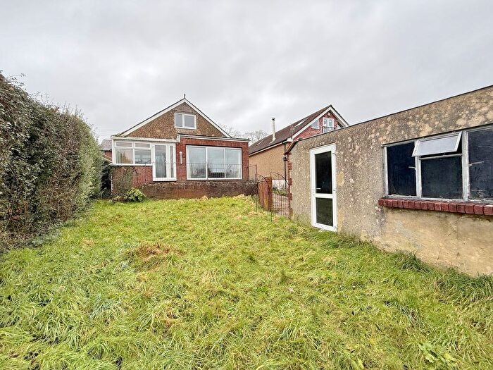4 Bedroom Detached Bungalow For Sale In Sea View Road, Drayton, PO6