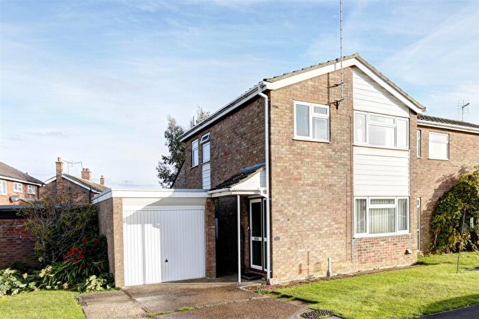 3 Bedroom Semi Detached House For Sale In Kirby Cross Avenue, Littleport, CB6