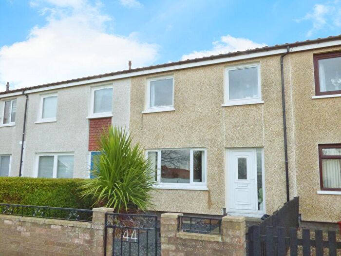 3 Bedroom Terraced House For Sale In Blackcraigs, Kirkcaldy, KY2