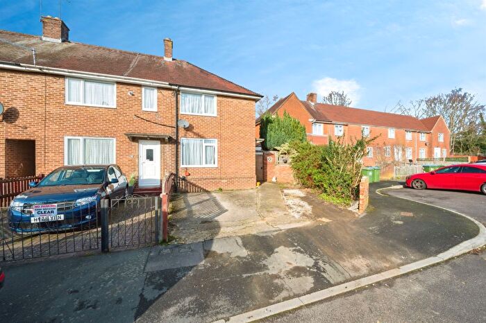 2 Bedroom End Of Terrace House For Sale In Palm Road, Southampton, SO16
