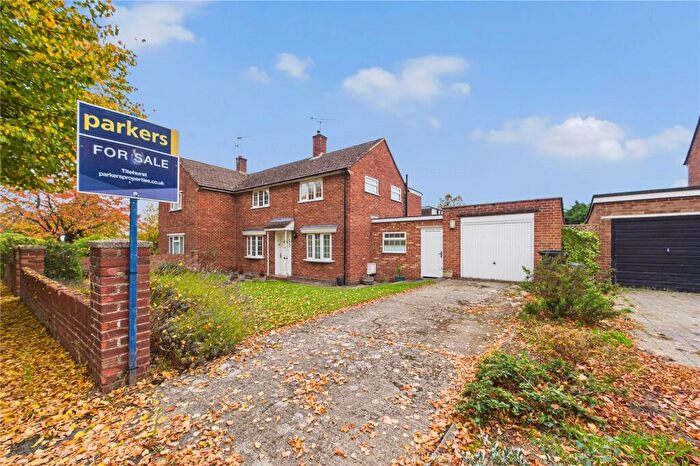 3 Bedroom Semi-Detached House For Sale In Southcote Lane, Reading, Berkshire, RG30