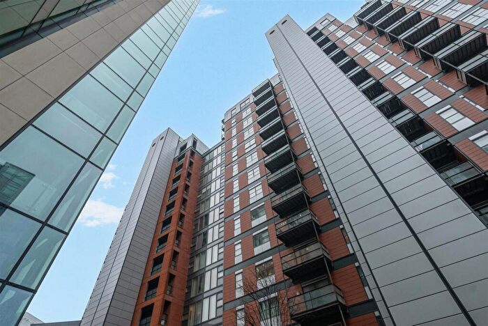 2 Bedroom Property For Sale In West Point, Wellington Street, Leeds, LS1